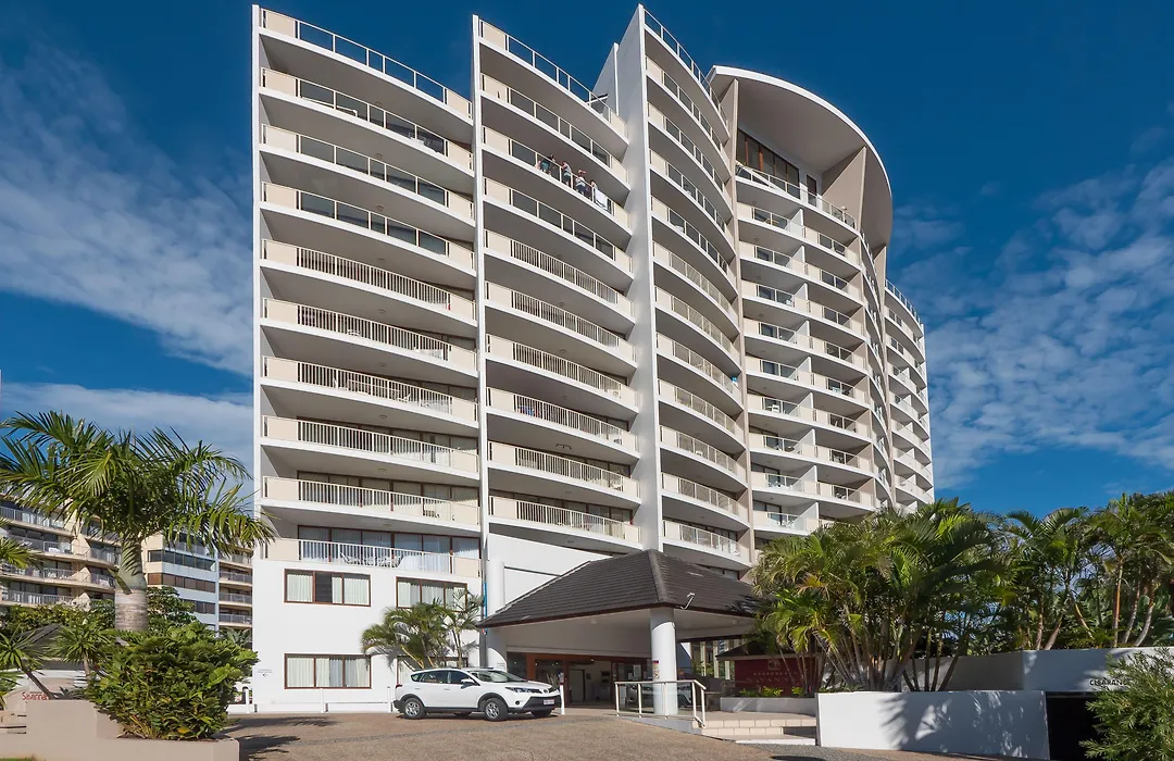 Broadbeach Savannah Resort-1